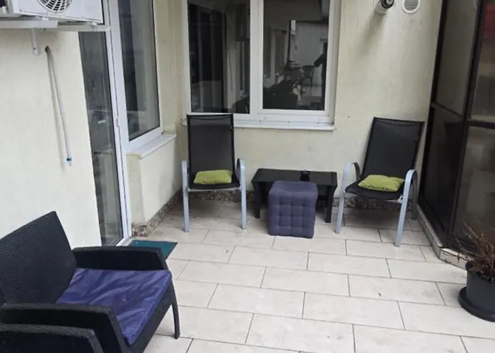 Dumitra Place Guest house